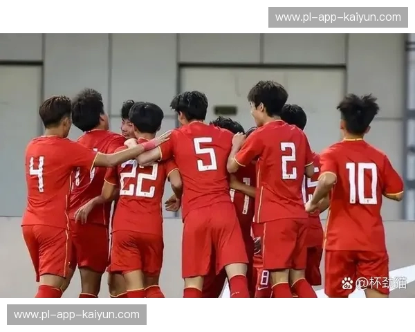 绿茵场上的青春风暴：当中国女足U16遇见美国女足U16，一场关于梦想与尊严的对话